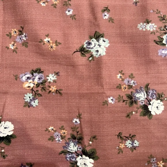 LOFT Floral Mauve Pencil Skirt - Picture 4 of 5